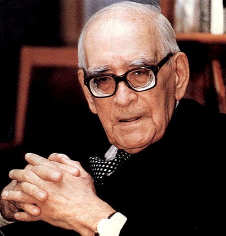 دبیرستان غیردولتی دکتر حسابی